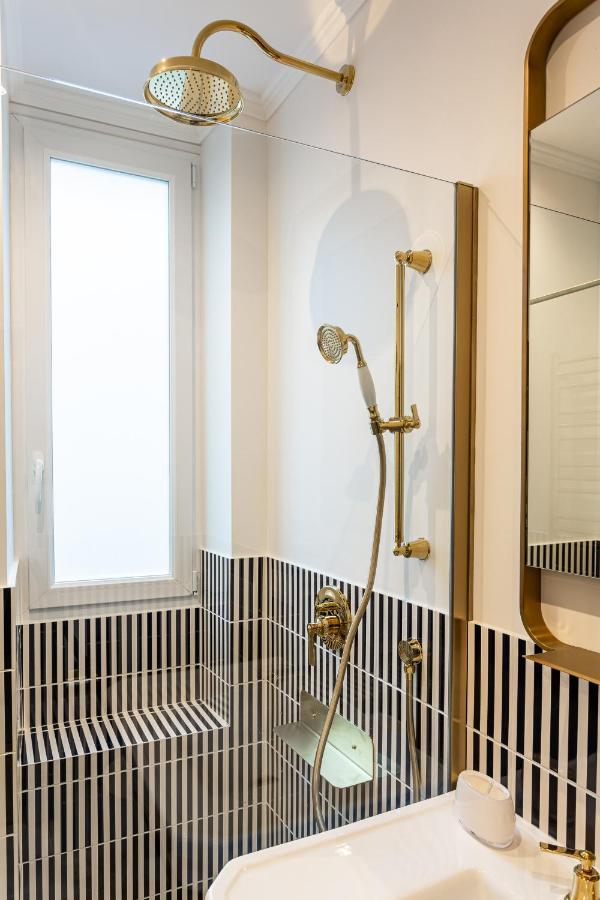 The San Giorgio Suite Downtown Montmartre Paris Exterior foto